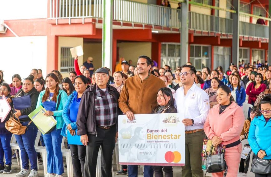Llevó Alcalde del Municipio de Reynosa Becas Rita&hellip;