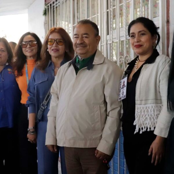 Se llevan beneficios sociales y fomentan la lectura&hellip;